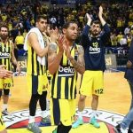 Fenerbahce, nezažívá zrovna dvakrát skvělé období.