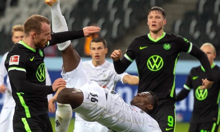 Duel Wolfsburg vs Gladbach skončil 2x v řadě remízou. Dopadne to v sobotu jinak?