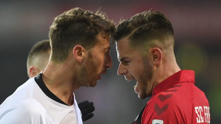 Freiburg vs Frankfurt: Hráči SC atakují vedoucí duo, Eintracht bojuje o záchranu