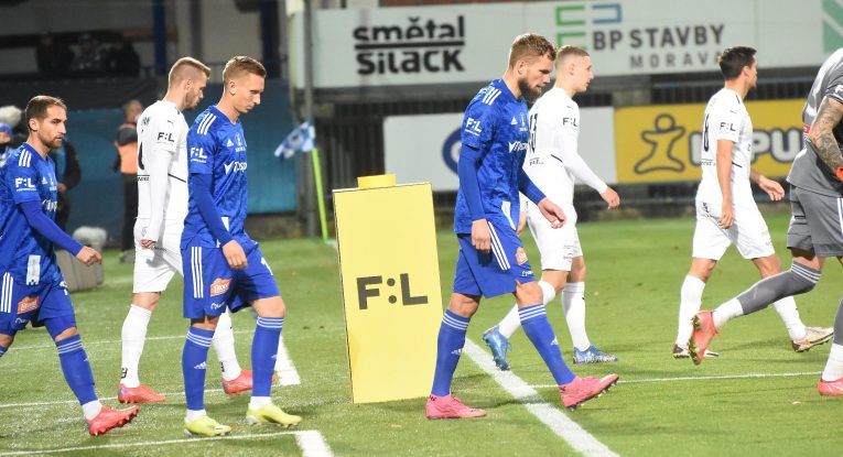 Olomouc a Hradec zabojují v sobotu o to, kdo prolomí šňůru bez výhry