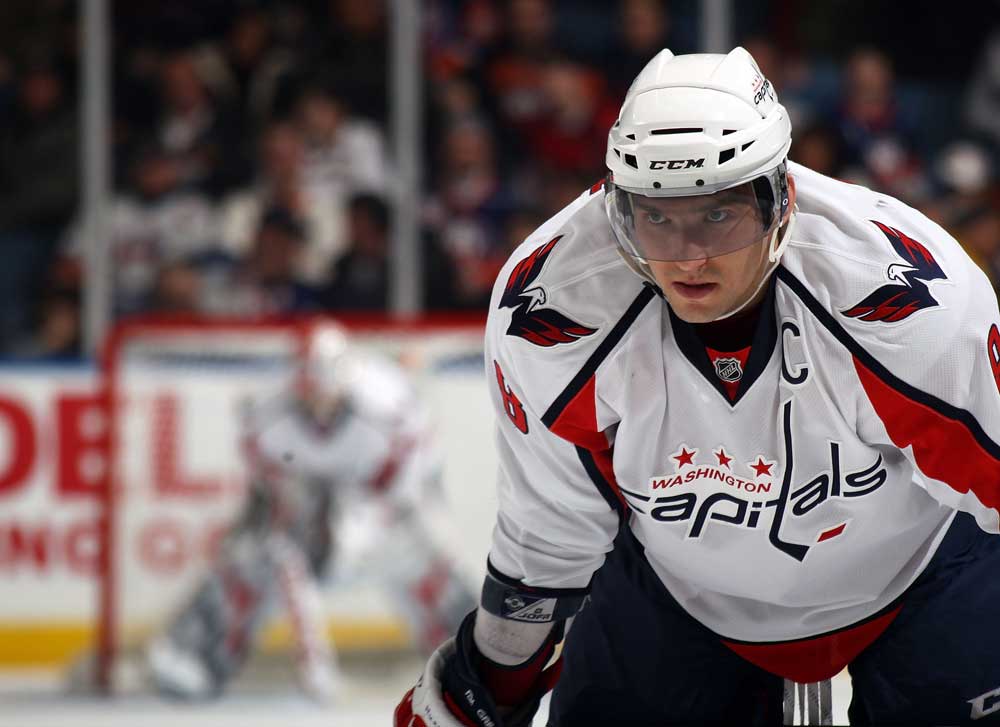 alex-ovechkin-faceoff