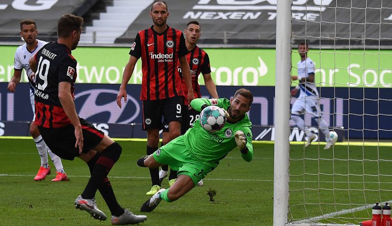 Remízová klasika: 20. kolo Bundesligy v pátek otevře duel Frankfurt vs Bielefeld