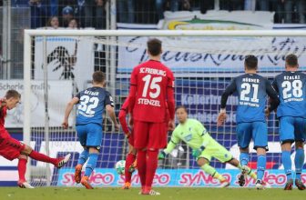 Freiburg a Hoffenheim si to v sobotu rozdají o 4. místo Bundesligy