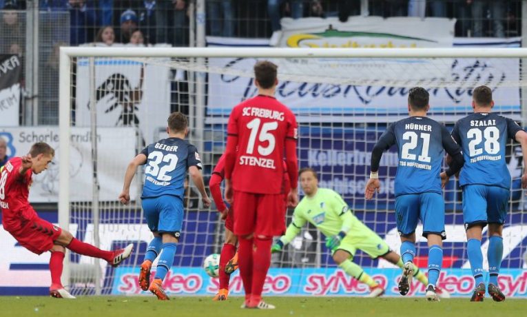 Freiburg a Hoffenheim si to v sobotu rozdají o 4. místo Bundesligy