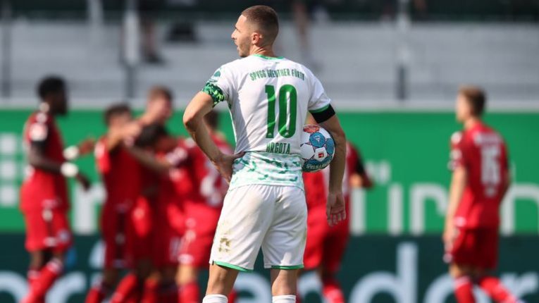 19. kolo Bundesligy uzavřou Bielefeld a Fürth