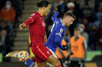 Lišky zkusí překvapit na Anfield, kde jsou domácí Reds téměř neporazitelní