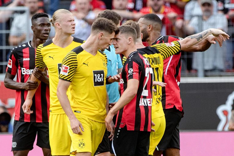 Hložek, Schick a jejich Leverkusen prověří Dortmund!