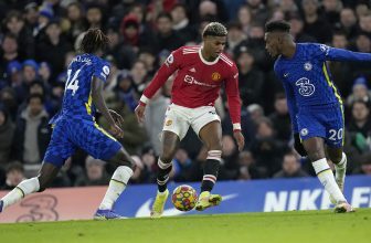 V sobotu jede na Stamford Bridge Manchester United a bude chtít navázat na úspěch se Spurs