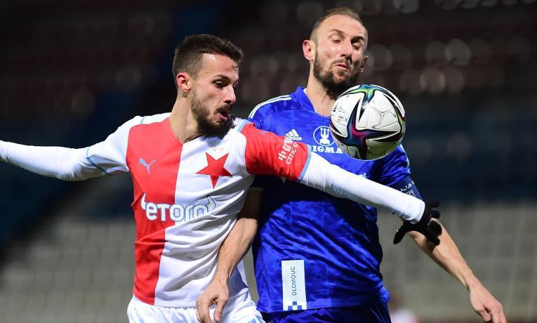 Oklepe se Slavia v Olomouci z fiaska z Kluží?