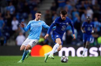 City by chtěli stáhnout náskok Arsenalu, na Stamford Bridge musí s Chelsea bodovat naplno