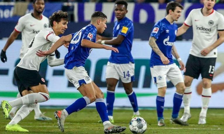 Nabídnou Frankfurt a Schalke zase přestřelku?