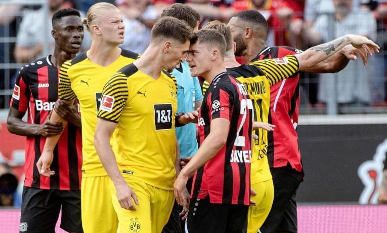 Hložek a Schick v akci: Vybojuje Leverkusen proti Dortmundu 6. výhru v řadě?