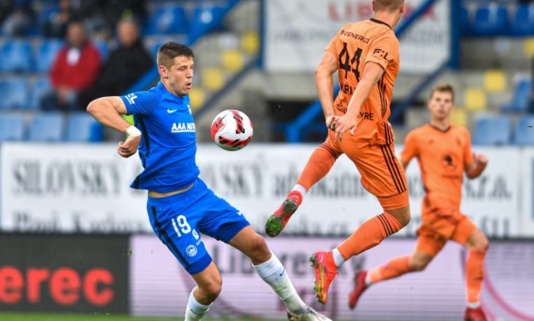 Boleslav vyzve Liberec. Který z týmů vykročí z krize?