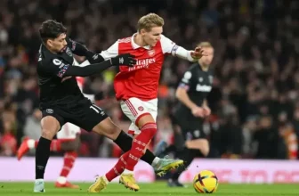 Arsenal nesmí v neděli zaváhat u Součka, Coufala a spol