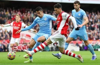 Největší bitva o anglický titul je tu: Manchester City vs Arsenal