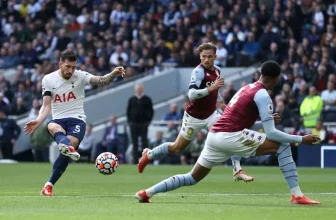 Souboj čtvrtého a pátého týmu Premier League – Tottenham vs Aston Villa