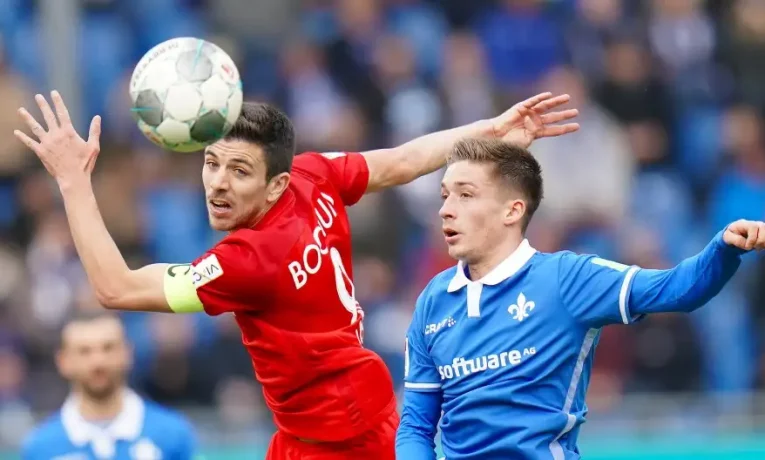 Paběrkující Darmstadt a Bochum otevřou 10. kolo