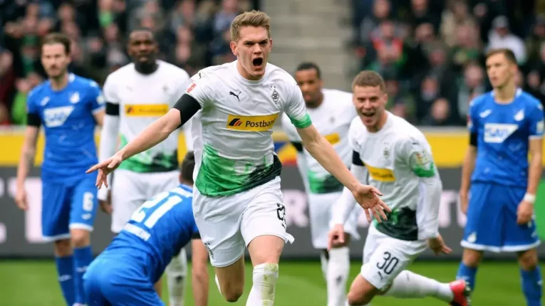 Čvančarův Gladbach vyzve Hoffenheim s Kadeřábkem