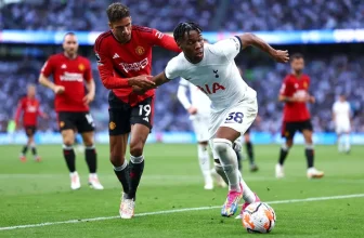 Nepředvídatelný Manchester United hostí velmi oslabený Tottenham Hotspur