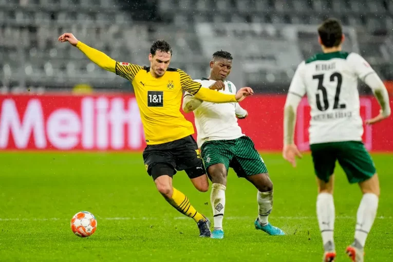 Borussia Derby: Ve vzduchu visí záchrana i Champions League!