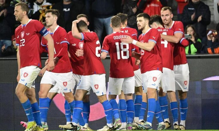 Česko vs Malta: Hašek ladí sestavu na EURO