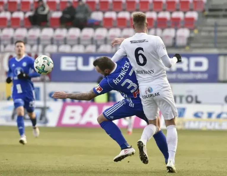 Moravské derby svede Sigmu a Slovácko