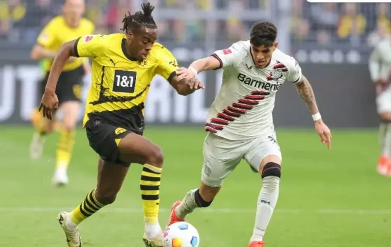 Šlágr Dortmund vs Leverkusen probudí v pátek Bundesligu ze zimního spánku