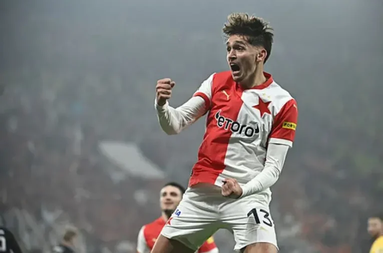 Výhra Slavie v Karviné o ostudném konci v poháru?